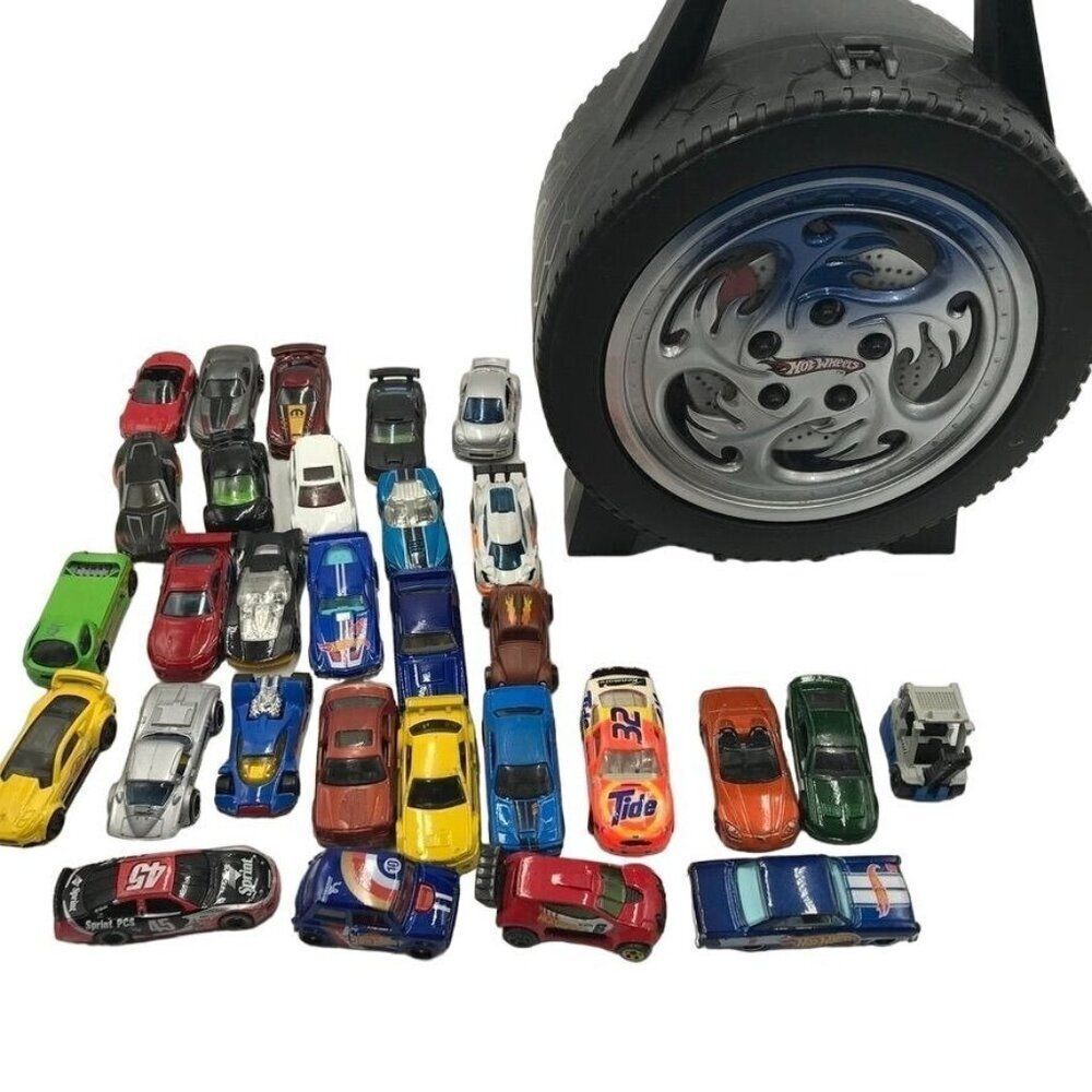 Hot Wheels 30 Cars Tire Rally Carrying Case Storage Mattel Tara Toy